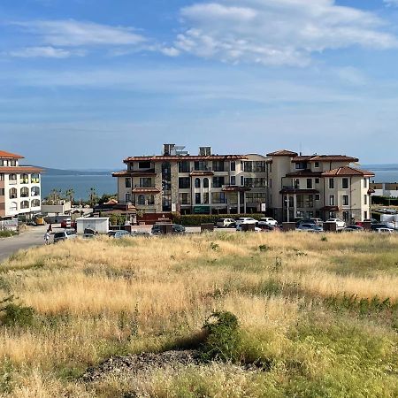 Апартамент В Сарафово Apartman Burgasz Kültér fotó