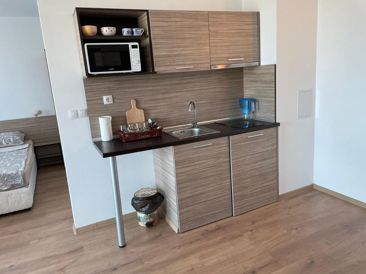 Апартамент В Сарафово Apartman Burgasz Kültér fotó